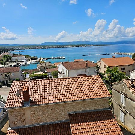 Apartment Gordana Малинска Экстерьер фото