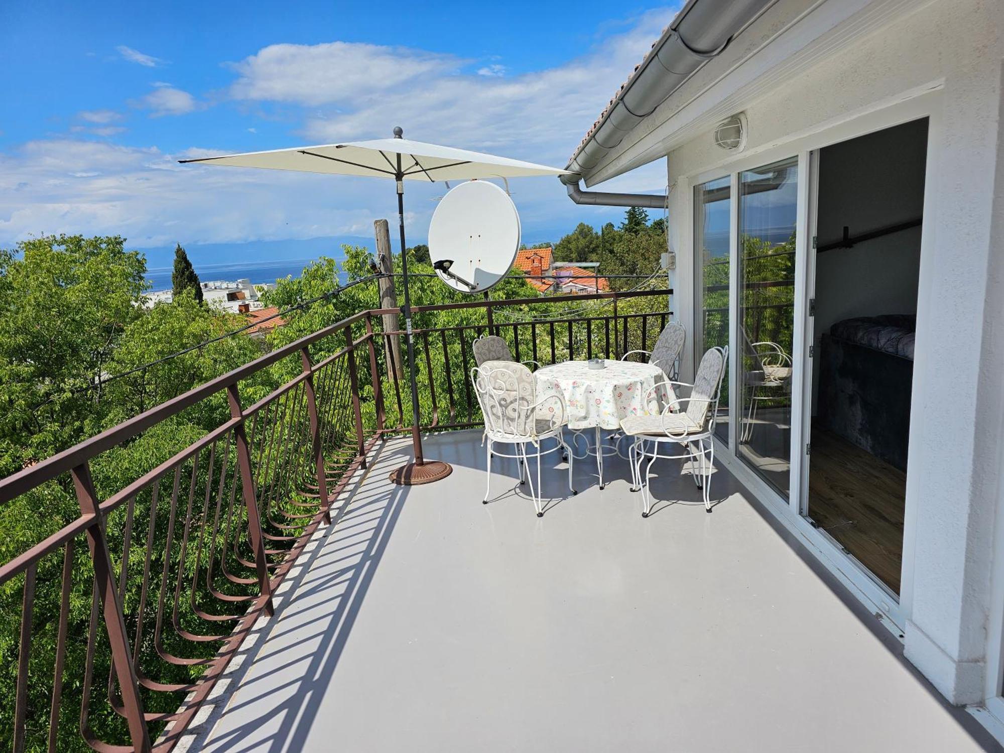 Apartment Gordana Малинска Экстерьер фото